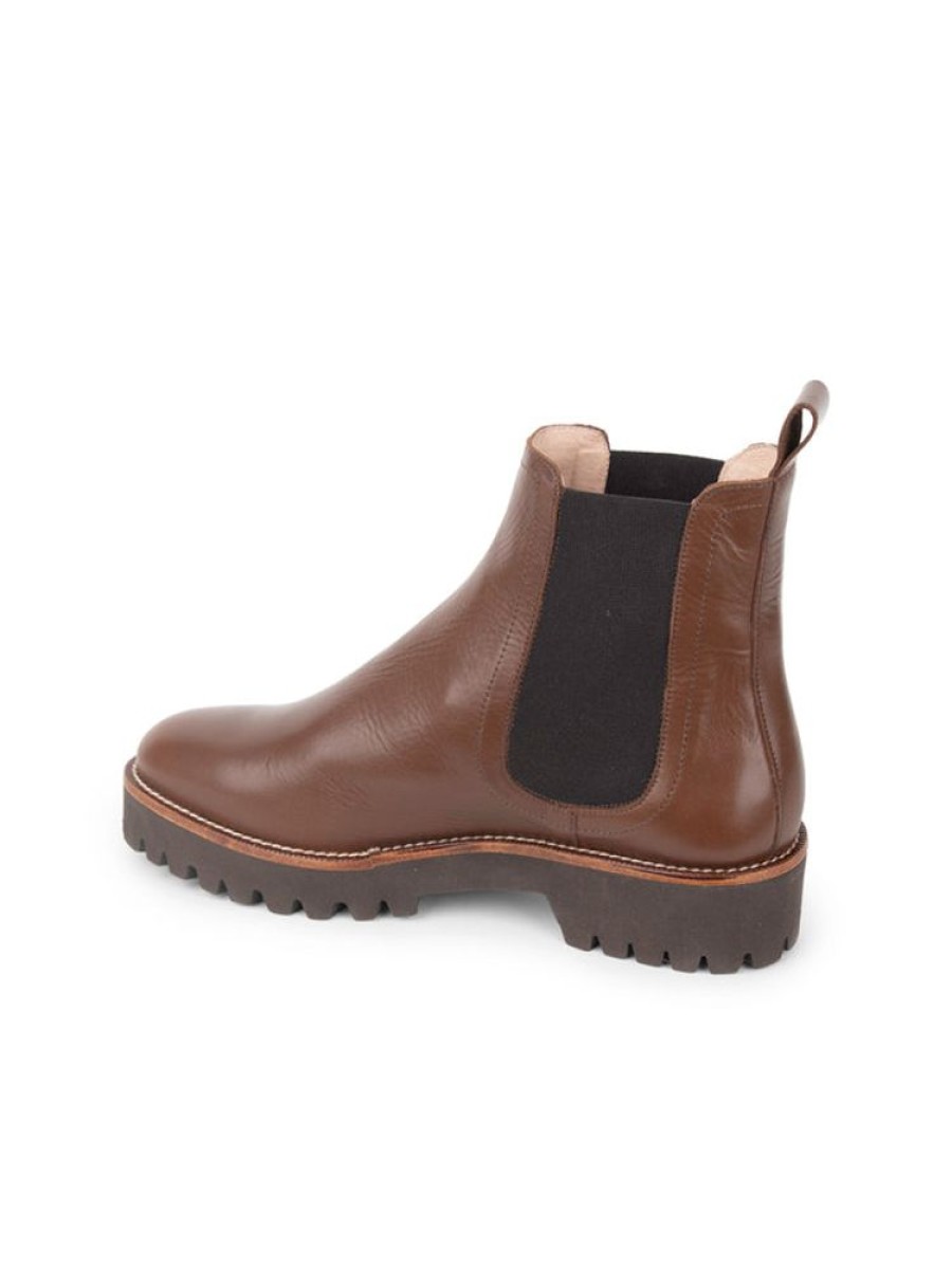 The Lug Sole Patricia Green | Chelsea Lug Sole Bootie Chocolate