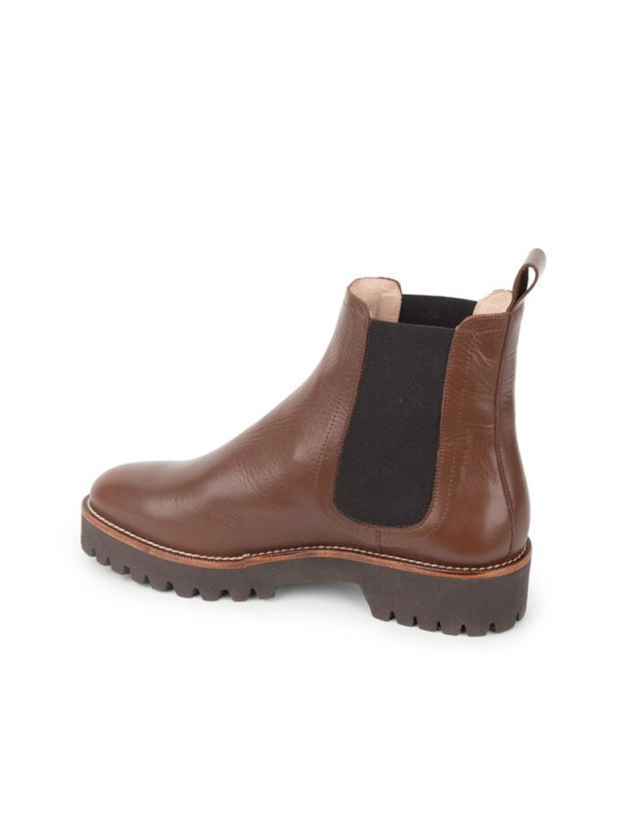 Boots & Booties Patricia Green | Chelsea Lug Sole Bootie Chocolate