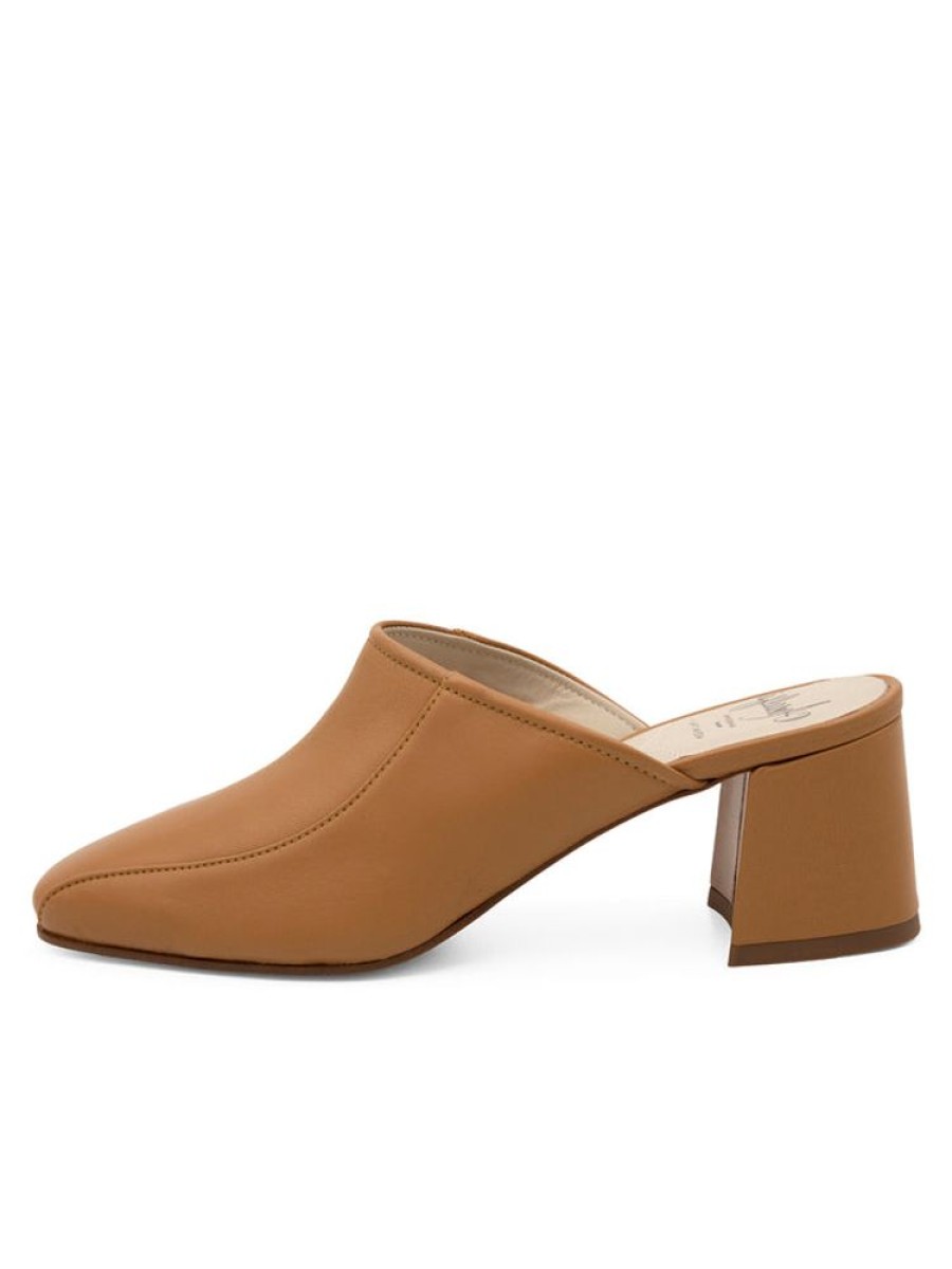 Clogs & Mules Amalfi by Rangoni | Silene Carmello Parmasoft