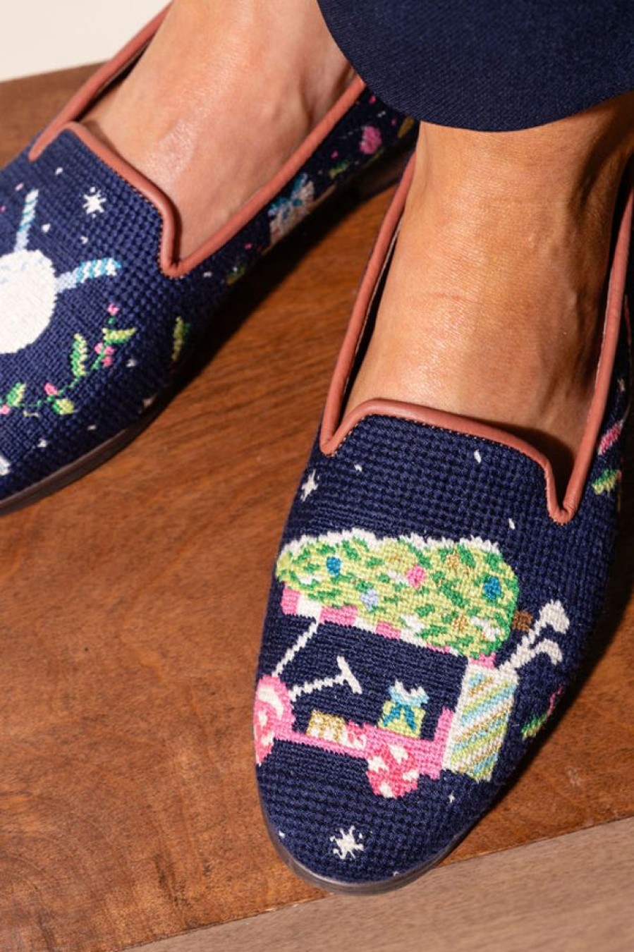 Sport By Paige | Needlepoint Loafer In Christmas Golf Navy