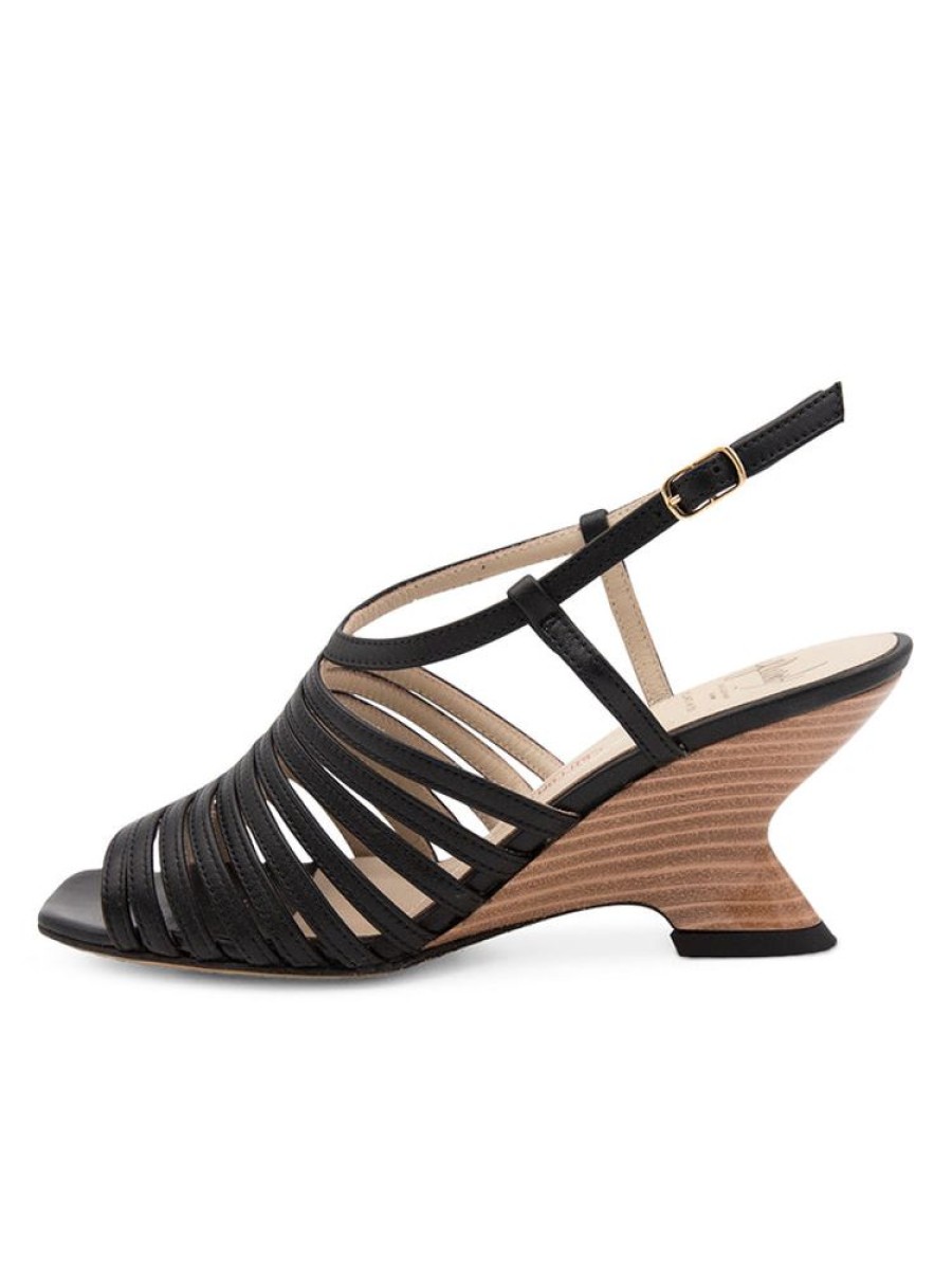 Sandals Amalfi by Rangoni | Felce Black Etoile